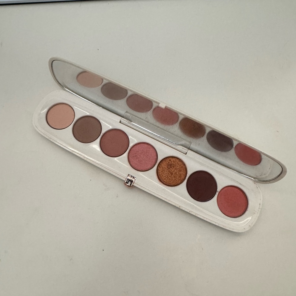 Neutral & Rose Eyeshadow Palette - 7 Shade Everyday Set Marc Jacob’s